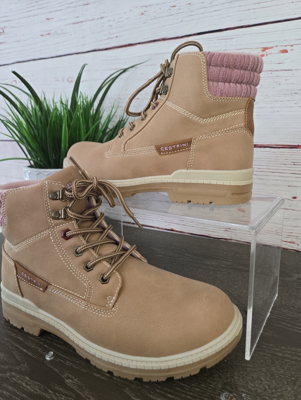 Tan Combat Boots Women Size 8.5 Lace Up Hiking Style NWOB - Picture 2 of 9